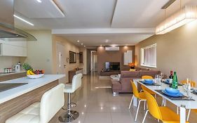 Modern 3 Bedroom Apartment Close To Paceville And Beach
