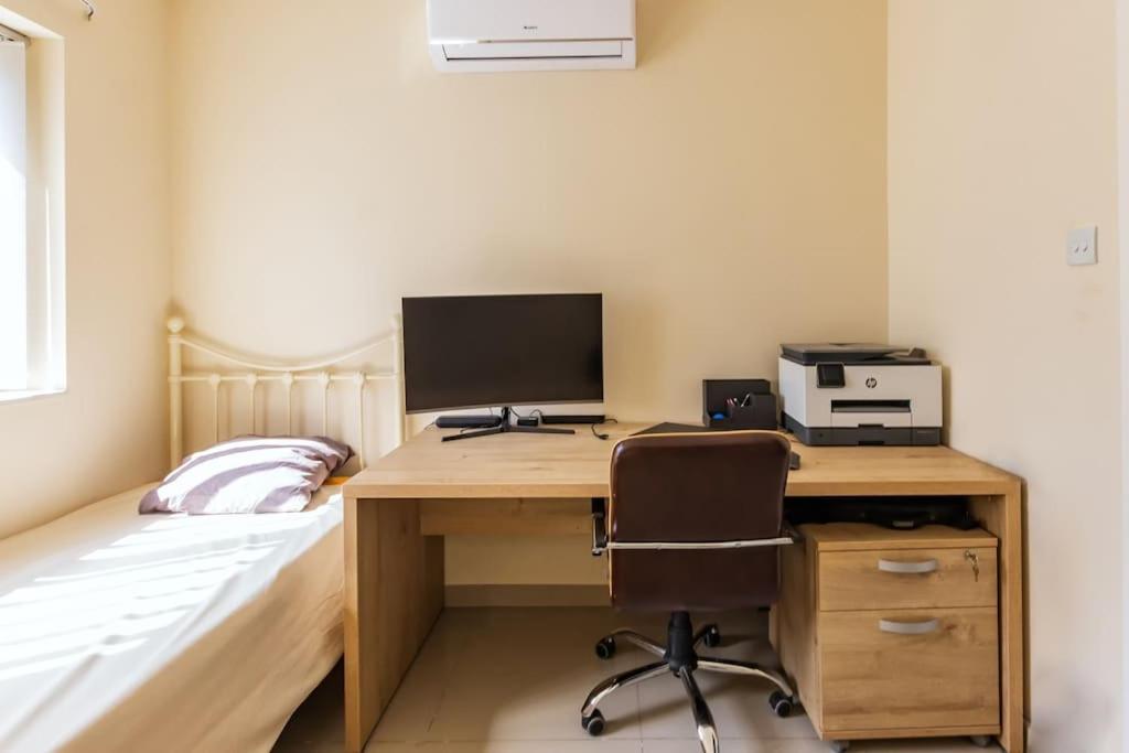 Modern 3 Bedroom Apartment Close To Paceville And Beach Is-Swieqi Extérieur photo