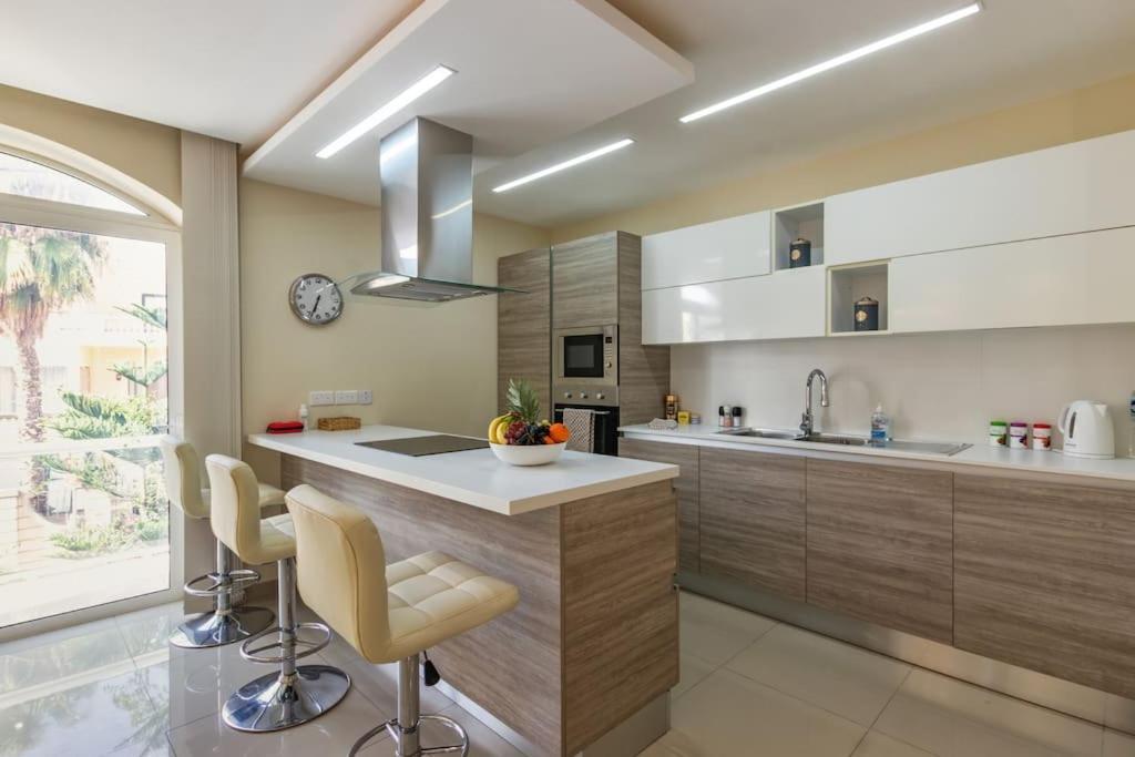 Modern 3 Bedroom Apartment Close To Paceville And Beach Is-Swieqi Extérieur photo