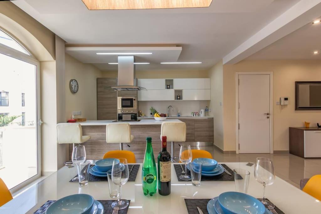 Modern 3 Bedroom Apartment Close To Paceville And Beach Is-Swieqi Extérieur photo