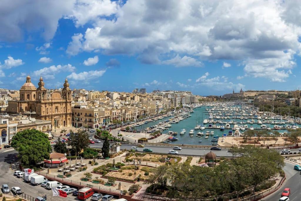 Modern 3 Bedroom Apartment Close To Paceville And Beach Is-Swieqi Extérieur photo